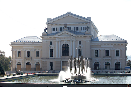 /assets/img/regiuni/Sud-Vest_Oltenia/proiecte/Reabilitarea palatului cultural Theodor Costescu si Cetatea Severinului, Jud. Mehedinti.jpg